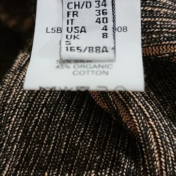 NWT $1099 BALLY Silk Blend Twist Neckline Knit Top Size 4 in Black and Peachy - Picture 4 of 6